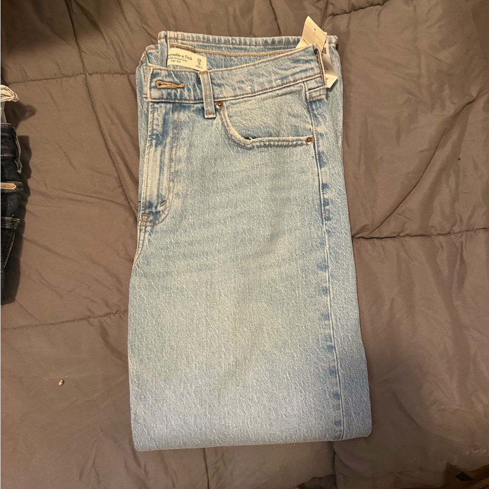 Abercrombie light Blue Denim Jeans size 29